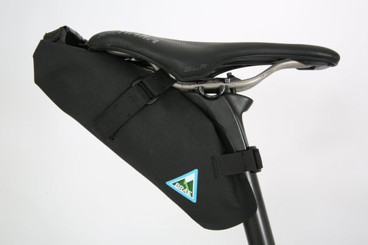 How to attach a saddle bag to a bike?