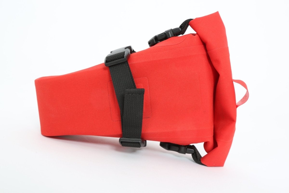 Dass 1.5L Waterproof Bike Saddle Bag - Red - Brae Cycling5070000926322