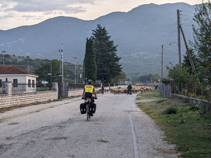 Yonder 25L Waterproof Pannier Bag - Black - Brae Cycling Bag - Brae Cycling5070000926377